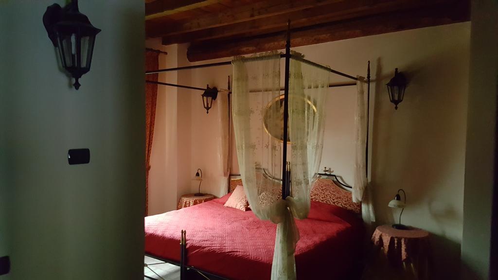 Tenuta Il Tenchio Hotel Lacchiarella Luaran gambar